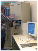 非接触式金属涂层测量仪