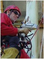 Niton&trade; XL3t XRF 分析器