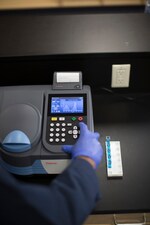 GENESYS&trade; 30 可见分光光度计