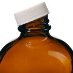 I-Chem&trade; Boston 圆形窄口带盖琥珀色玻璃瓶