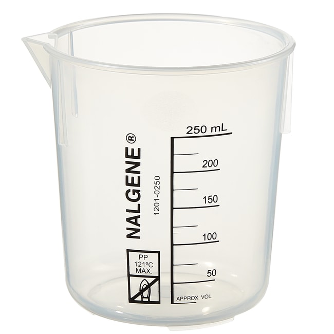 Nalgene&trade; Polypropylene Griffin Low-Form Plastic Beakers