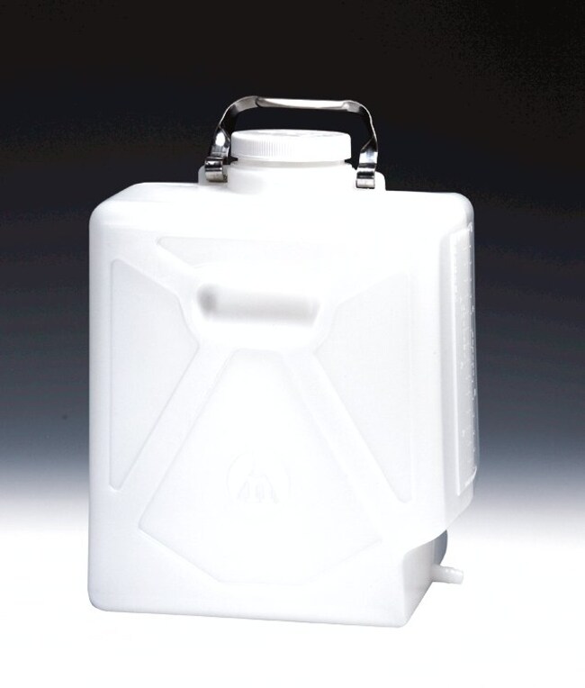 Nalgene&trade; Rectangular HDPE Carboys with Tubulation and Closure