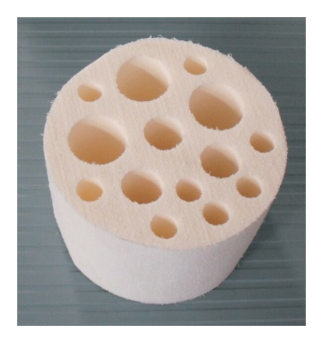 用于 MaxQ™ 高性能轨道摇床的通用平台夹具