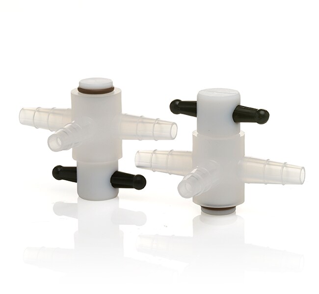 Nalgene&trade; 三通阀