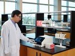 Multiskan&trade; Ease Absorbance Microplate Reader