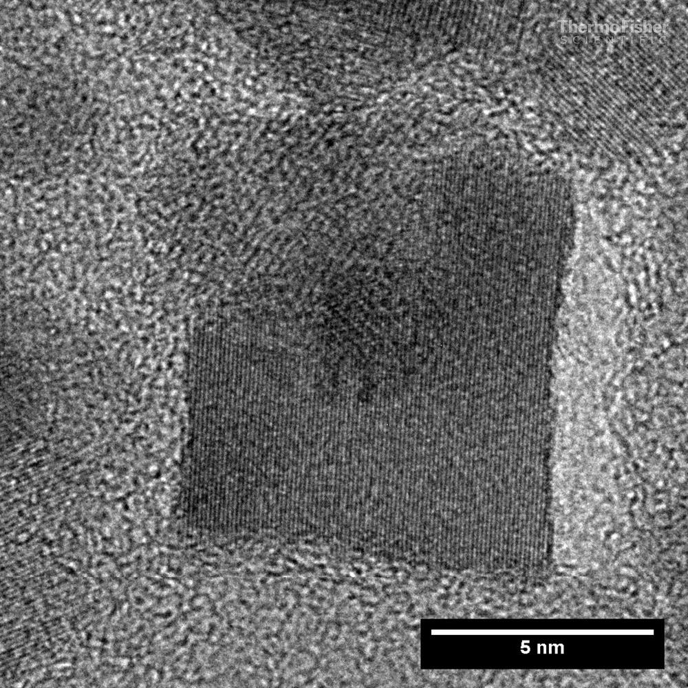 Carbon nanotube observed with TEM