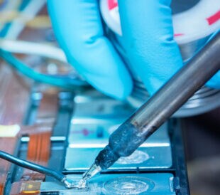 Assembling a lithium-ion battery