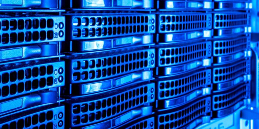 Enhanced security through centralized data management: A guide for chromatography and mass spectrometry users