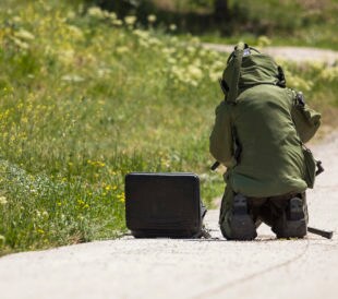 Explosives Identification Using Raman Technology