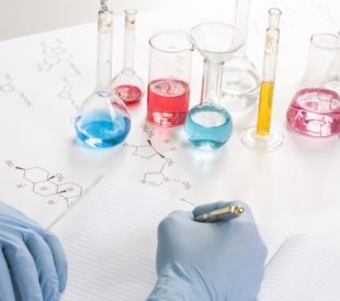 calculate-dye-protein-molar-ratios-title