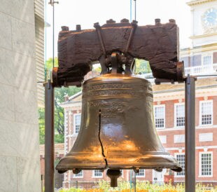liberty bell philadelphia