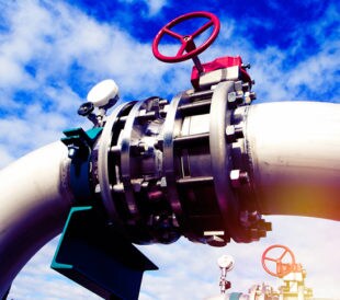 Valve on pipeline promoting Valve World