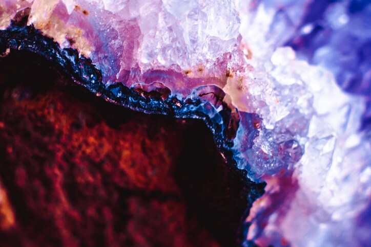 Reader Asks: Do All Mountains Contain Precious Stones?