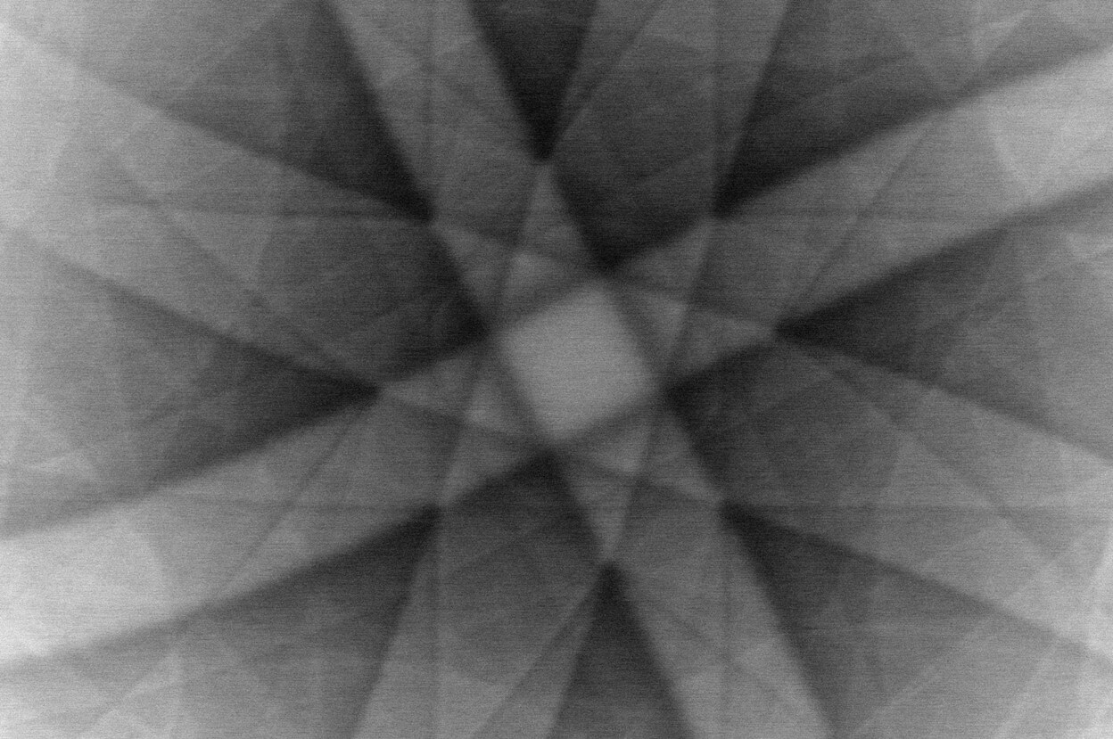 Electron Channel Pattern (ECP) acquired by scanning over large area for wafer fabrication