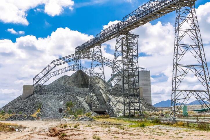 Bulk Ore Sorting in Base and Precious Metals