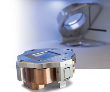 Solid Electrode Interface Analysis: Maintaining Vacuum Conditions for XPS