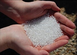 plastic beads plastic beads