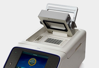 ProFlex PCR System 96-well block Top and screen of the ProFlex PCR System containing the 96-well block
