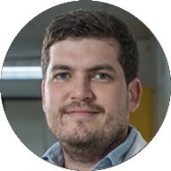 Dr. Bruno Solano Dr. Bruno Solano