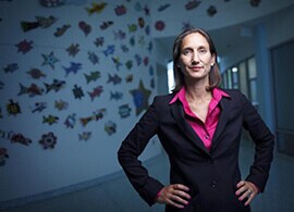 WE42409-showcase-Dr.Sholler WE42409-showcase-Dr.Sholler