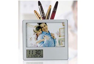 相框笔筒时计万年历 相框笔筒时计万年历