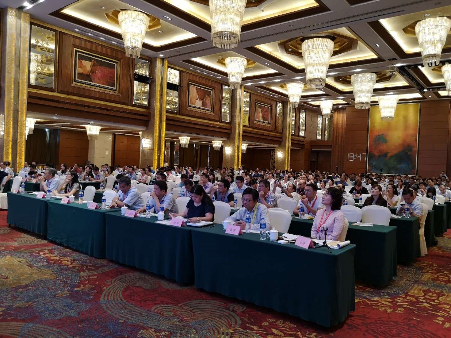 看点一:去芜存菁,让您的分析更精准 之 赛默飞全新三重四极杆质谱仪 看点一:去芜存菁,让您的分析更精准 之 赛默飞全新三重四极杆质谱仪